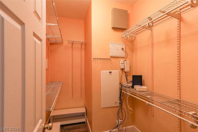 11057 Village Crest Lane, Las Vegas, NV 89135