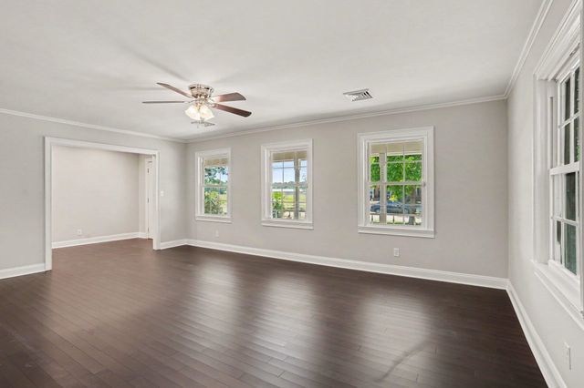 1020 Chicora Blvd., Conway, SC 29526