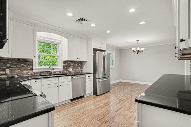1020 Chicora Blvd., Conway, SC 29526