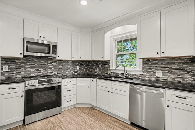 1020 Chicora Blvd., Conway, SC 29526
