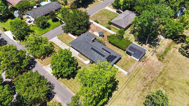 1020 Chicora Blvd., Conway, SC 29526