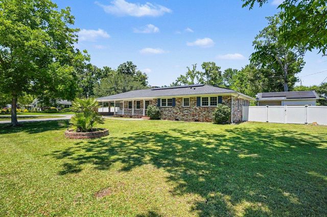1020 Chicora Blvd., Conway, SC 29526