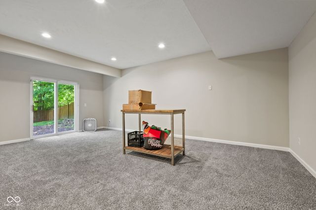 10335 Ridge Line Court, Indianapolis, IN 46236