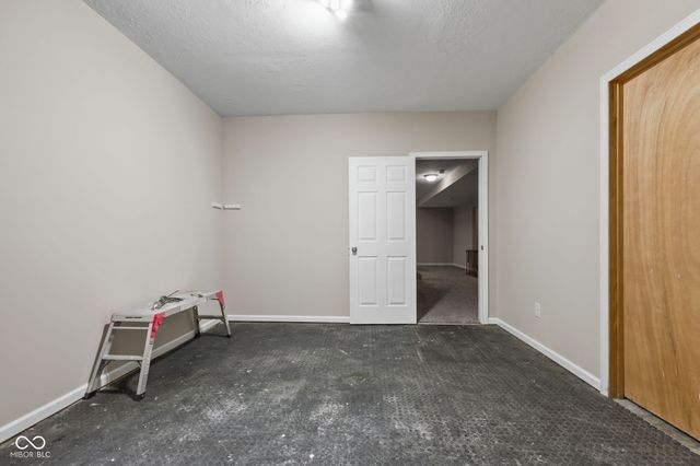 10335 Ridge Line Court, Indianapolis, IN 46236