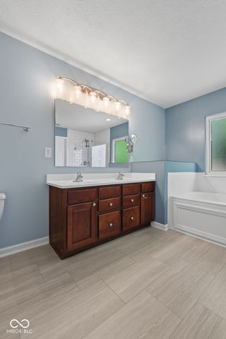 10335 Ridge Line Court, Indianapolis, IN 46236