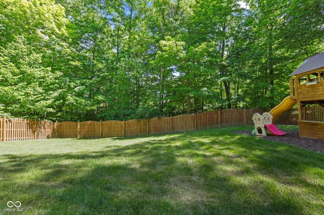 10335 Ridge Line Court, Indianapolis, IN 46236