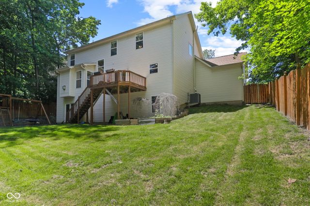 10335 Ridge Line Court, Indianapolis, IN 46236