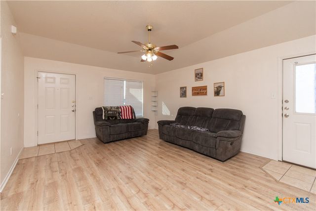 609 Bermuda A, Copperas Cove, TX 76522