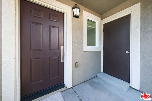 14661 Sherman Way, Van Nuys (los Angeles), CA 91405