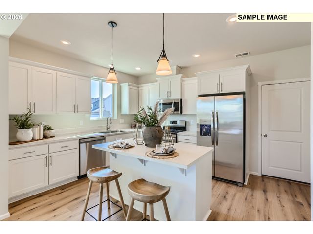 11302 Nw 317TH Ave, North Plains, OR 97133