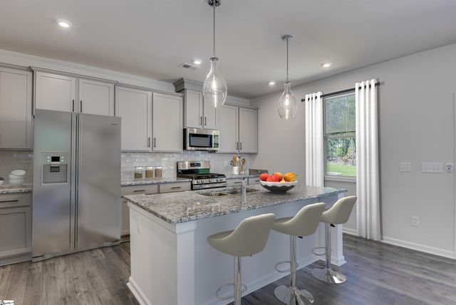 201 Harling Court, Fountain Inn, SC 29644