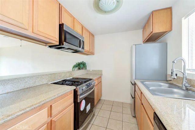 646 Nebraska, Long Beach, CA 90802