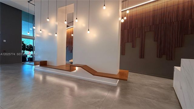 350 S Miami Ave 3608, Miami, FL 33130