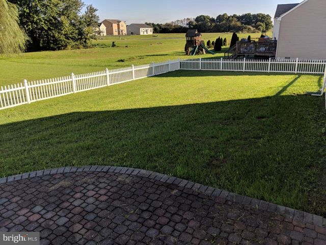 196 KINGS MILL DR, Felton, DE 19943