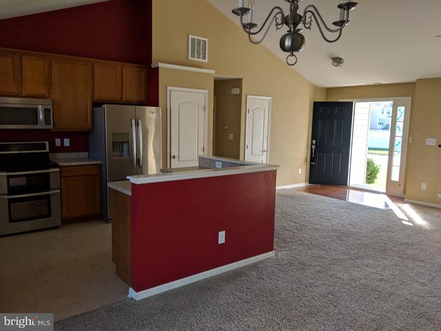 196 KINGS MILL DR, Felton, DE 19943