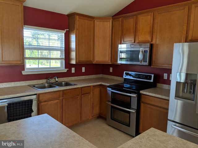 196 KINGS MILL DR, Felton, DE 19943