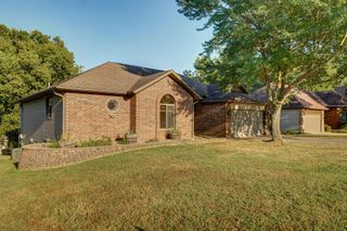 3616 North Temple Avenue, Springfield, MO 65803