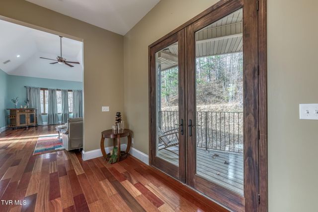 520 Highway 93, Fall Branch, TN 37656