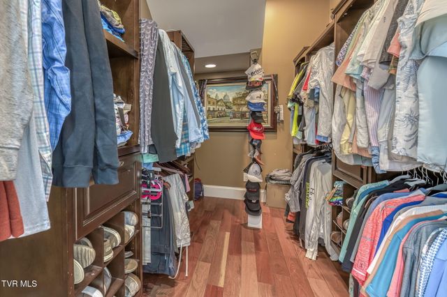 520 Highway 93, Fall Branch, TN 37656