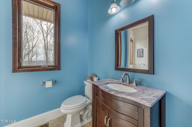 520 Highway 93, Fall Branch, TN 37656