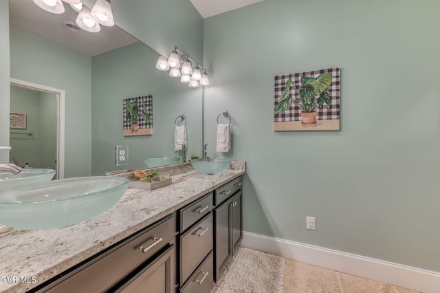 520 Highway 93, Fall Branch, TN 37656