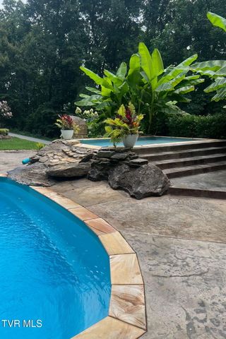 520 Highway 93, Fall Branch, TN 37656