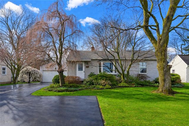 1449 Spencerport Road, Gates, NY 14606