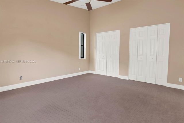 3074 S Oakland Forest Drive 702, Oakland Park, FL 33309