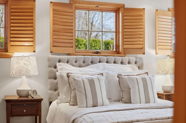 571 Griggs Street S, Saint Paul, MN 55116