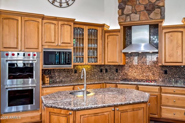 11488 E CHAMA Road, Scottsdale, AZ 85255