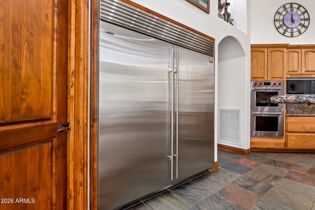 11488 E CHAMA Road, Scottsdale, AZ 85255