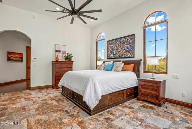 11488 E CHAMA Road, Scottsdale, AZ 85255