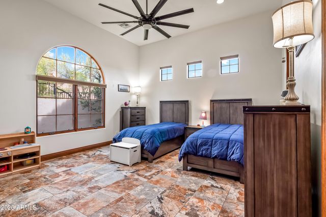 11488 E CHAMA Road, Scottsdale, AZ 85255