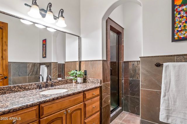 11488 E CHAMA Road, Scottsdale, AZ 85255