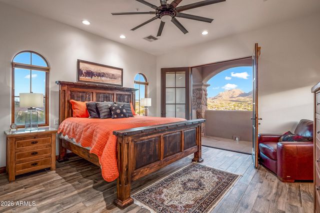 11488 E CHAMA Road, Scottsdale, AZ 85255