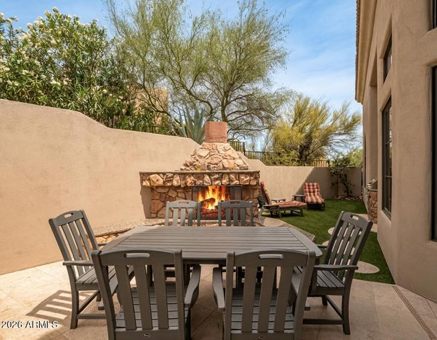 11488 E CHAMA Road, Scottsdale, AZ 85255