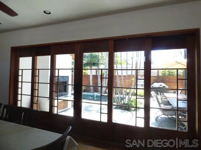8253 El Paseo Grande, La Jolla, CA 92037