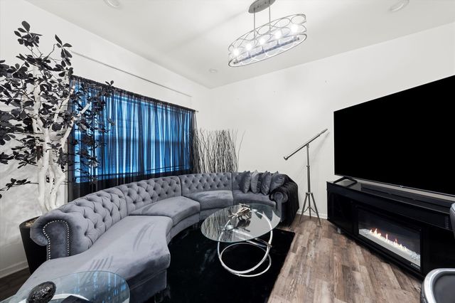 525 W 78th Street, Chicago, IL 60620