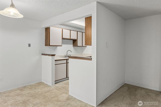 34025 1st Place S, Federal Way, WA 98003
