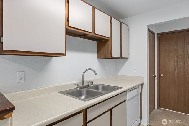 34025 1st Place S, Federal Way, WA 98003