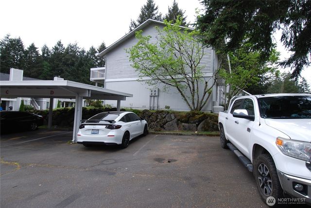 34025 1st Place S, Federal Way, WA 98003