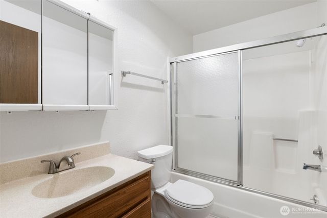 34025 1st Place S, Federal Way, WA 98003