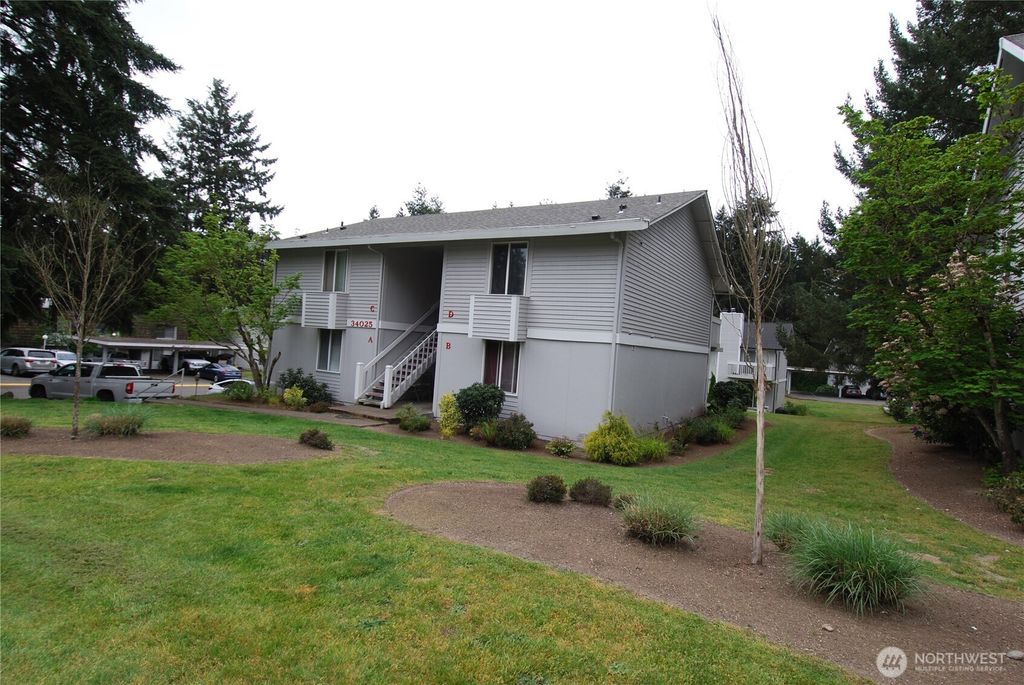 34025 1st Place S, Federal Way, WA 98003