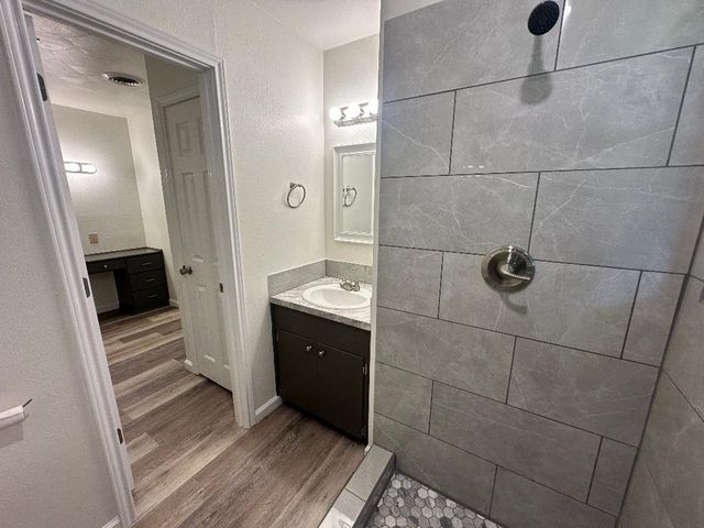 1607 Mcfarland Street, Baytown, TX 77520