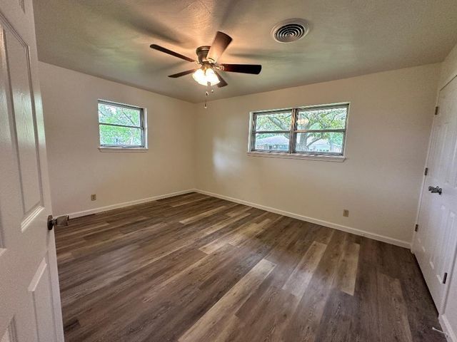 1607 Mcfarland Street, Baytown, TX 77520