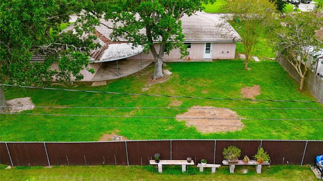1607 Mcfarland Street, Baytown, TX 77520