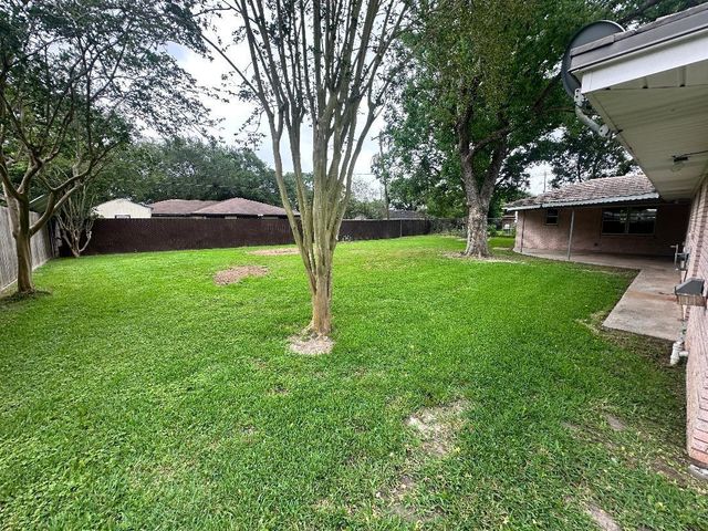 1607 Mcfarland Street, Baytown, TX 77520