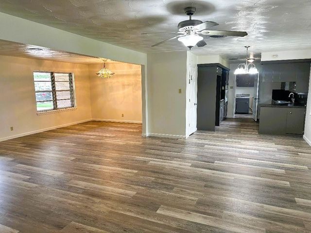 1607 Mcfarland Street, Baytown, TX 77520