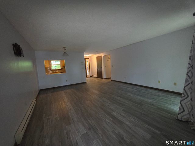 883 Rubber Avenue 3, Naugatuck, CT 06770