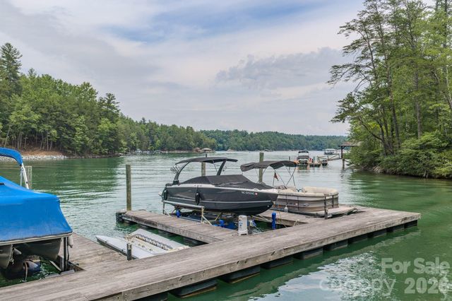 1904 Old Wildlife Club Road 10, Nebo, NC 28761